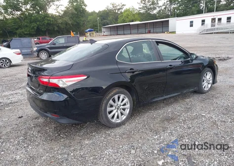 2020 Toyota Camry Le из США, поврежденный, VIN 4T1C11AK7LU509723